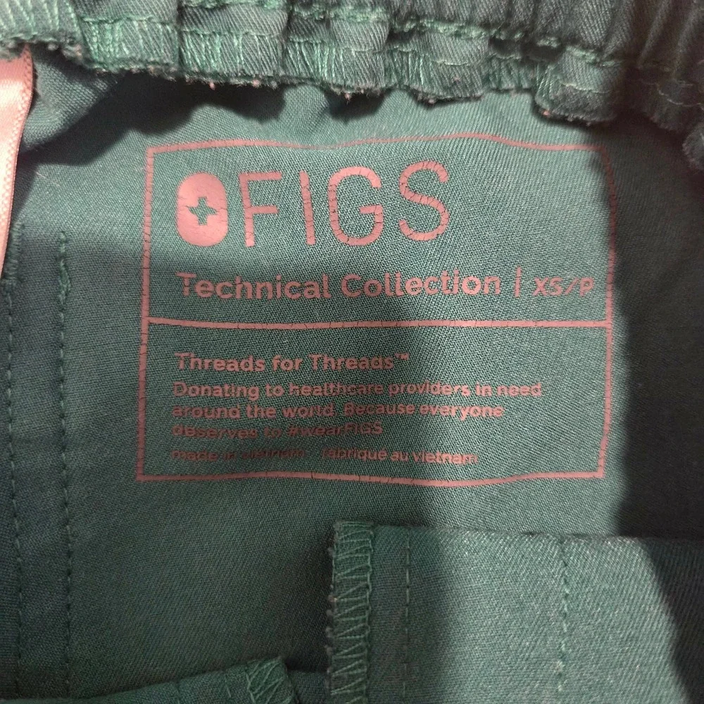 FIGS Yola Skinny Scrub Pants Green Womens XS Petite TW2000P PO#1700